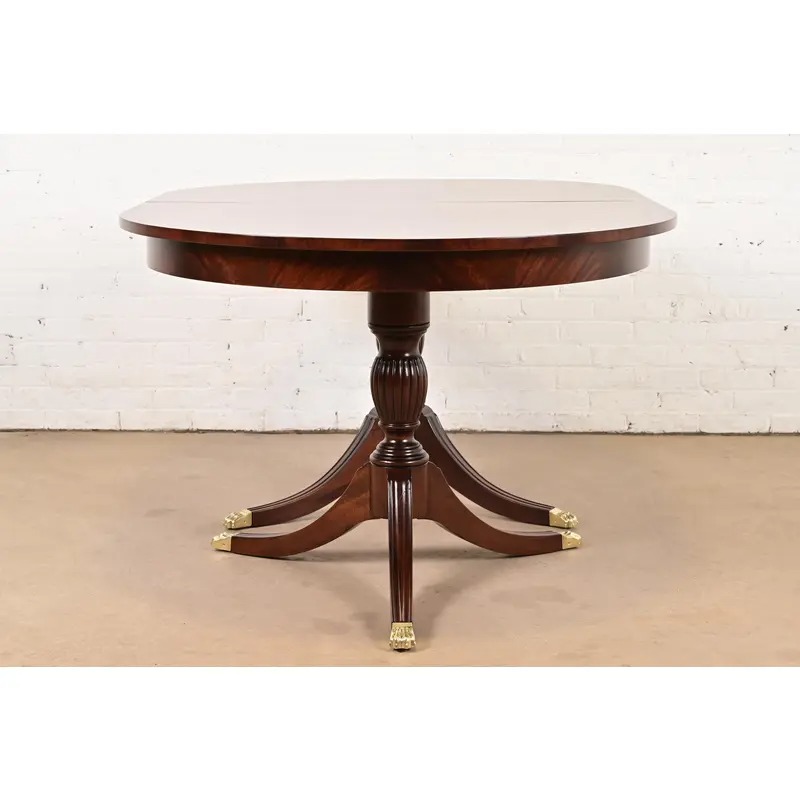Henkel Harris Georgian Banded Mahogany Double Pedestal Extension Dining Table, Newly Refinished - Image 12