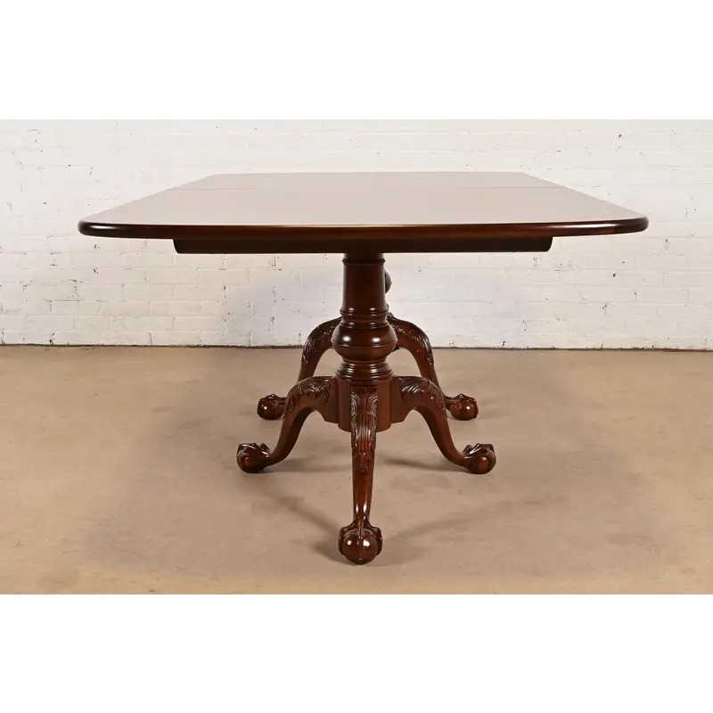 Henredon Georgian Flame Mahogany Double Pedestal Extension Dining Table, Newly Refinished - Image 12