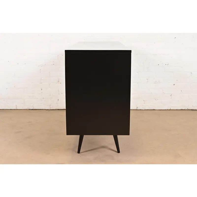 Paul McCobb Planner Group Mid-Century Modern Black Lacquered Sideboard Credenza, Newly Refinished - Image 12