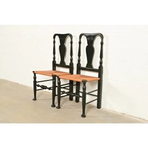 Eldred Wheeler Queen Anne Black Lacquered Side Chairs or Dining Chairs With Rush Seats, Pair