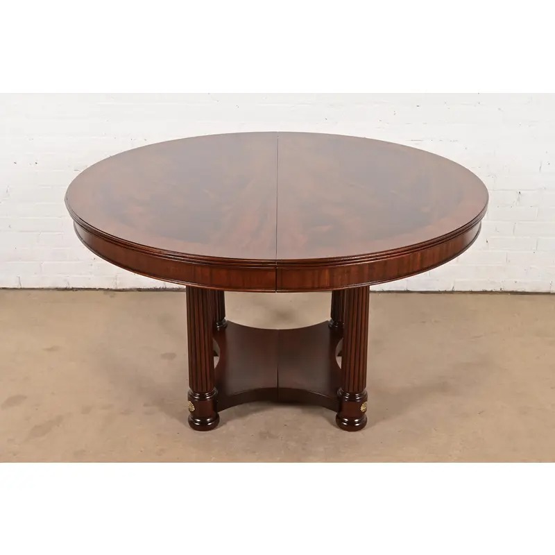 Henkel Harris Empire Banded Flame Mahogany Pedestal Extension Dining Table, Newly Refinished