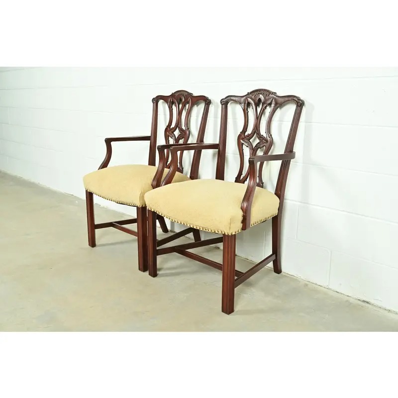 Baker Furniture Style Georgian Carved Mahogany Armchairs or Dining Captain Chairs, Pair - Image 3