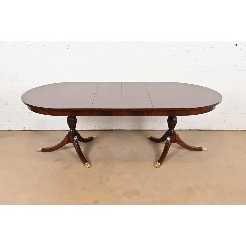 Henkel Harris Georgian Banded Mahogany Double Pedestal Extension Dining Table, Newly Refinished - Image 3