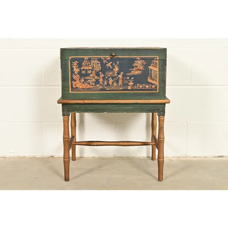 Hollywood Regency Chinoiserie Hand-Painted Green Lacquered and Gold Gilt Chest on Stand - Image 15