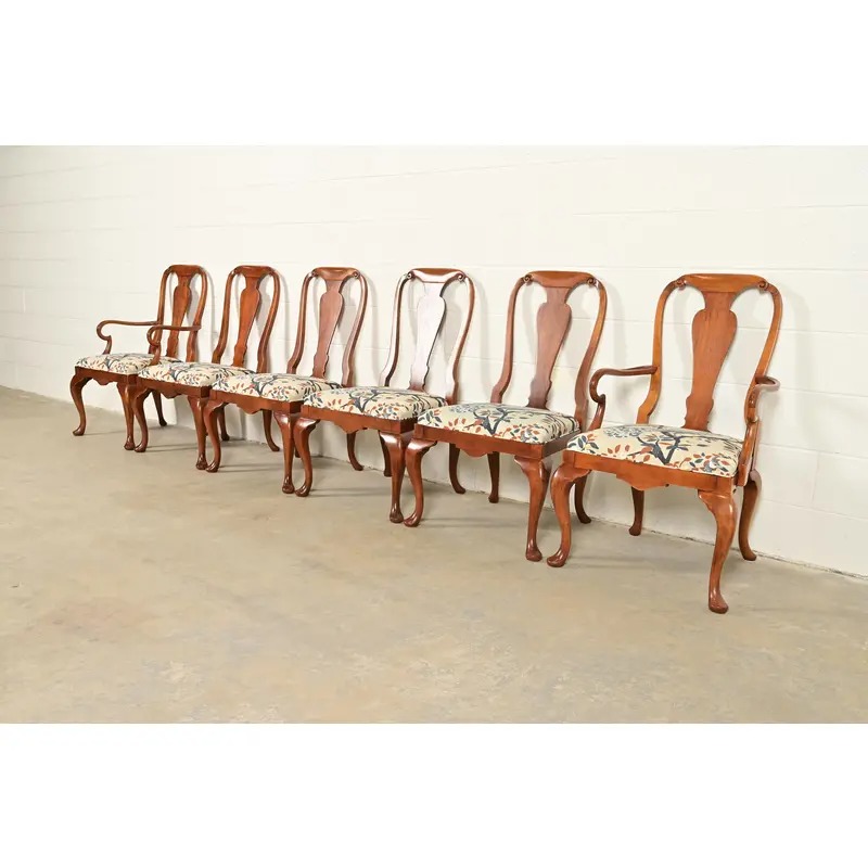 Baker Furniture Queen Anne Carved Walnut Dining Chairs, Set of Six - Image 4
