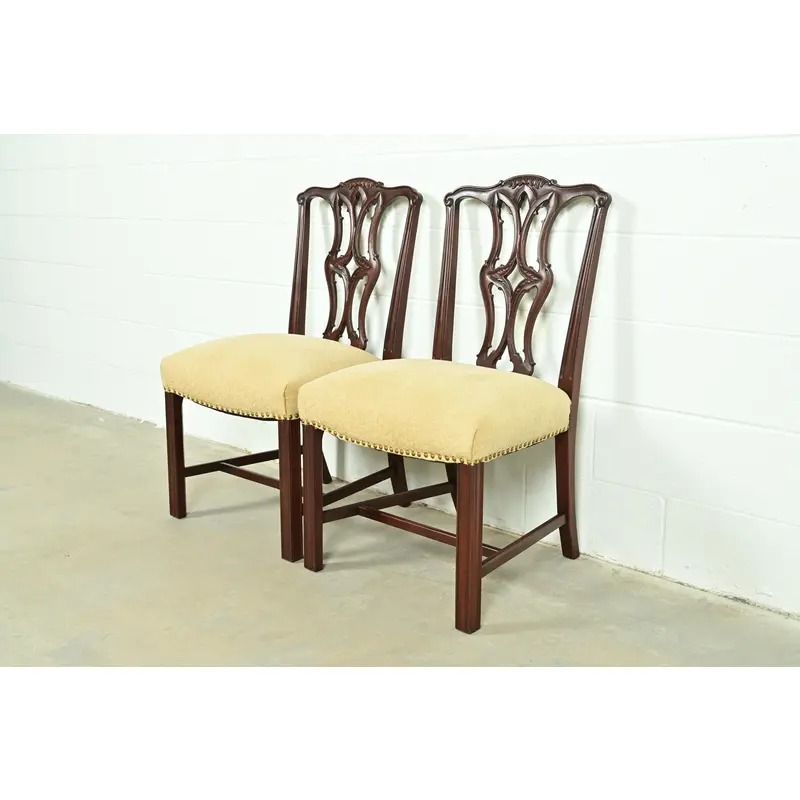 Baker Furniture Style Georgian Carved Mahogany Side Chairs or Dining Chairs, Pair - Image 4