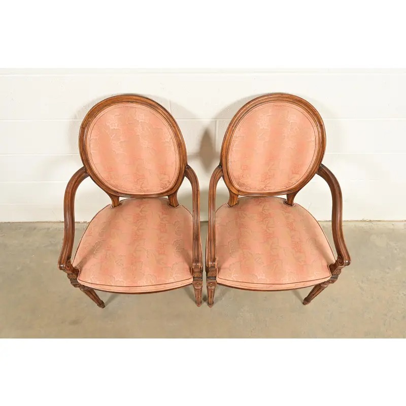 Karges French Regency Louis XVI Carved Walnut Armchairs, Pair - Image 5
