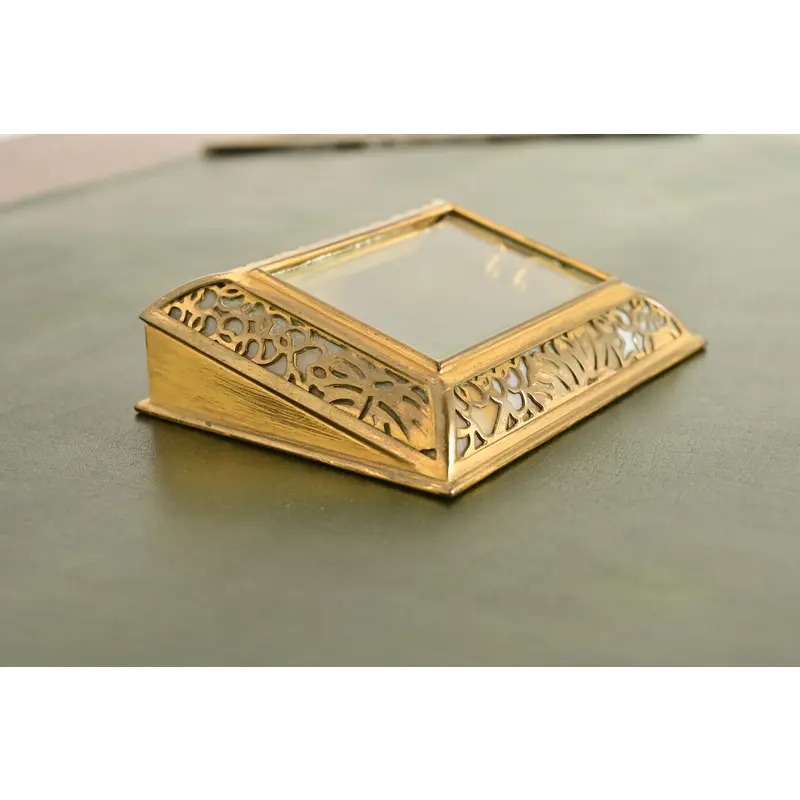 Tiffany Studios New York Grapevine Bronze Doré and Favrile Slag Glass Desk Calendar Holder or Picture Frame - Image 5