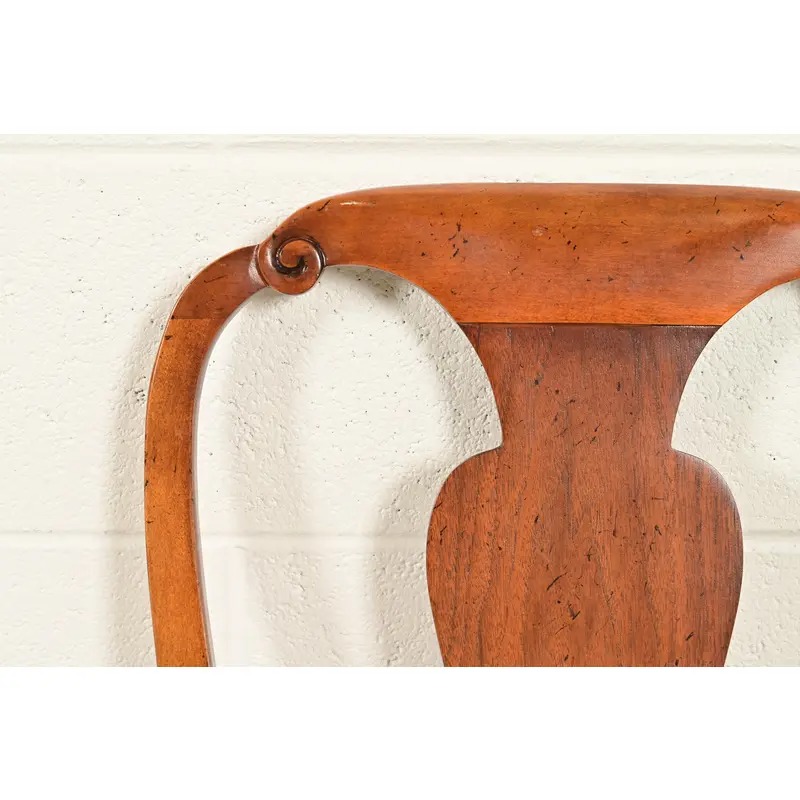 Baker Furniture Queen Anne Carved Walnut Side Chairs or Dining Chairs, Pair - Image 6