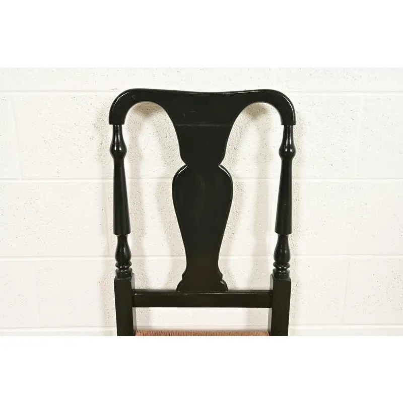 Eldred Wheeler Queen Anne Black Lacquered Side Chairs or Dining Chairs With Rush Seats, Pair - Image 6