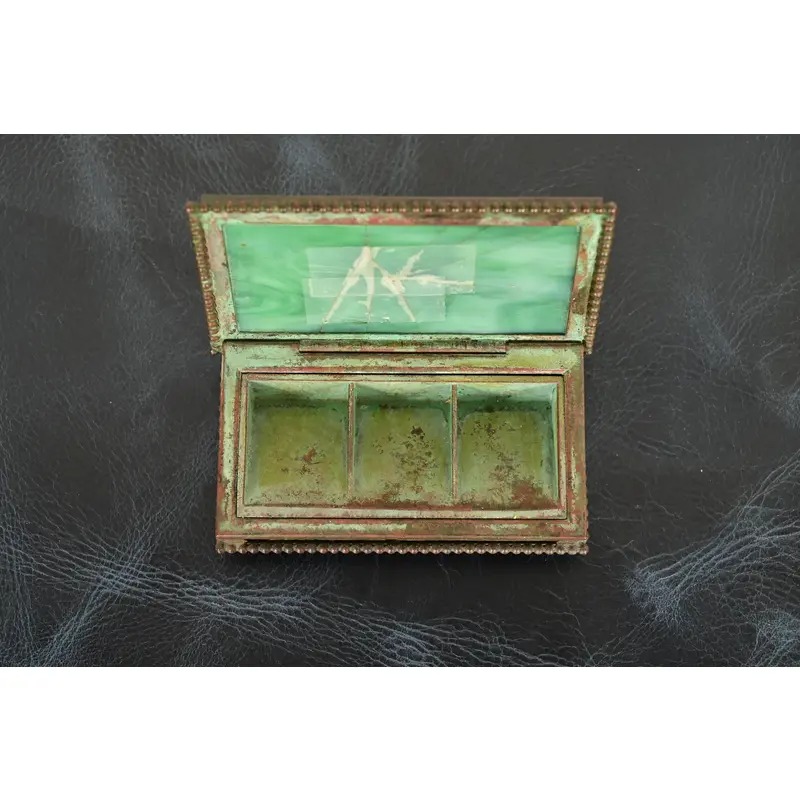 Tiffany Studios New York Pine Needle Pattern Bronze and Favrile Slag Glass Stamp Box - Image 6