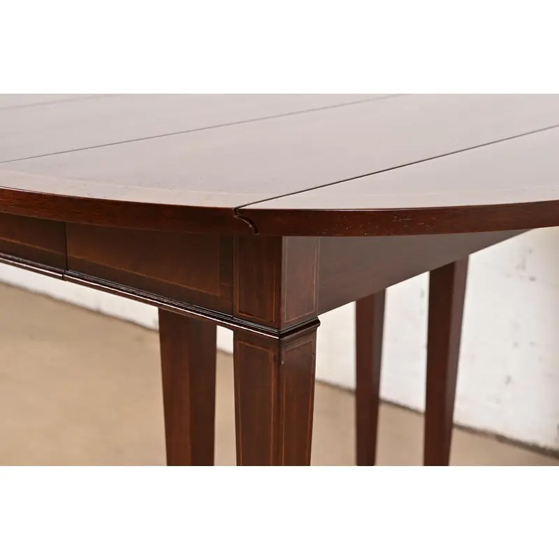 Baker Furniture Federal Banded Mahogany Drop Leaf Dining or Breakfast Table, Newly Refinished - Image 8