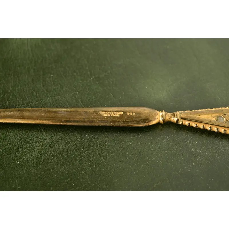 Tiffany Studios New York Grapevine Bronze Doré and Favrile Slag Glass Letter Opener - Image 8