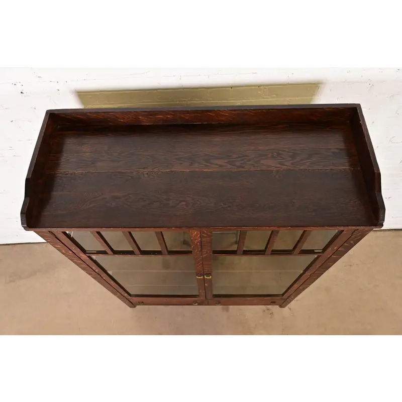 Limbert Style Antique Mission Oak Arts and Crafts Bookcase Cabinet, Circa 1910 - Image 10