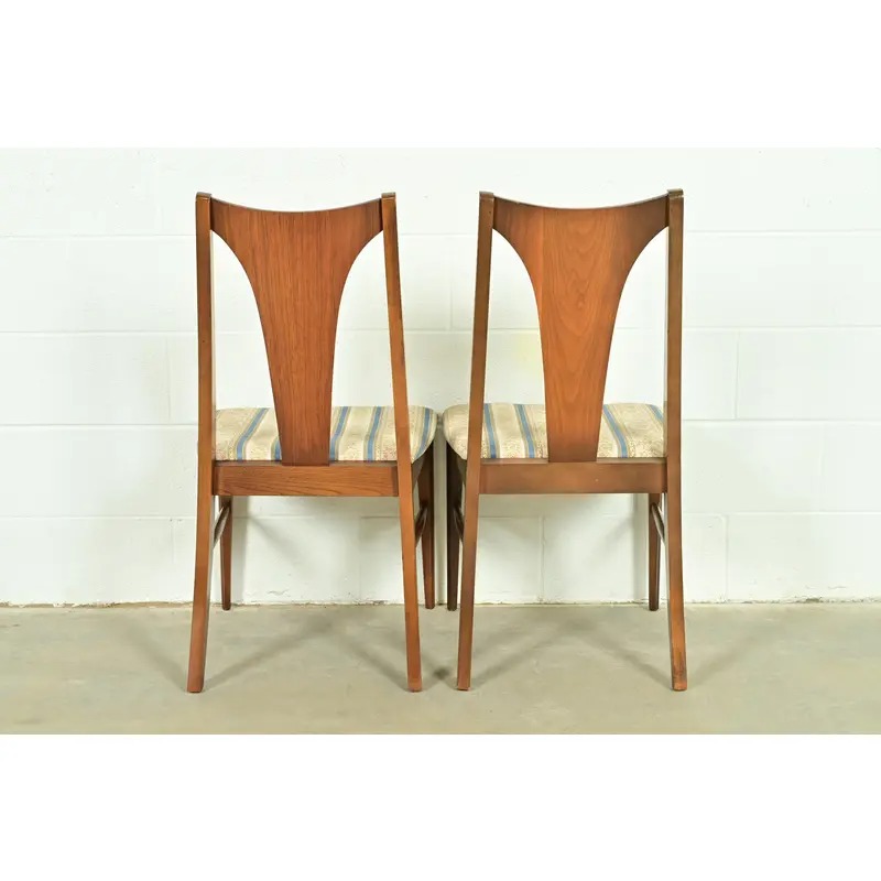 Broyhill Brasilia Mid-Century Modern Sculpted Walnut Side Chairs or Dining Chairs, Pair - Image 11