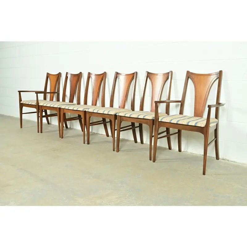 Broyhill Brasilia Mid-Century Modern Sculpted Walnut Side Chairs or Dining Chairs, Pair - Image 12