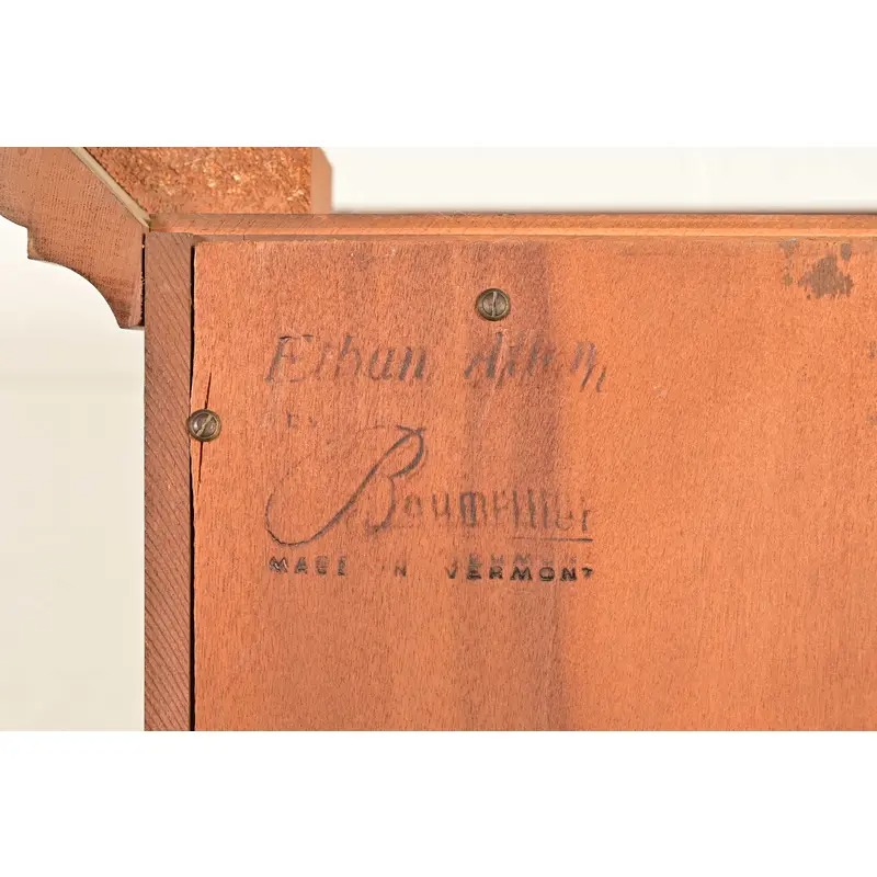 Ethan Allen American Colonial Solid Maple Breakfront Bookcase Cabinet, Circa 1960s - Image 17