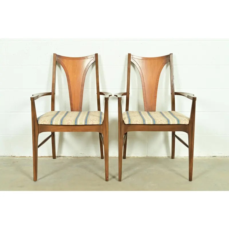 Broyhill Brasilia Mid-Century Modern Sculpted Walnut Armchairs, Pair - Image 2