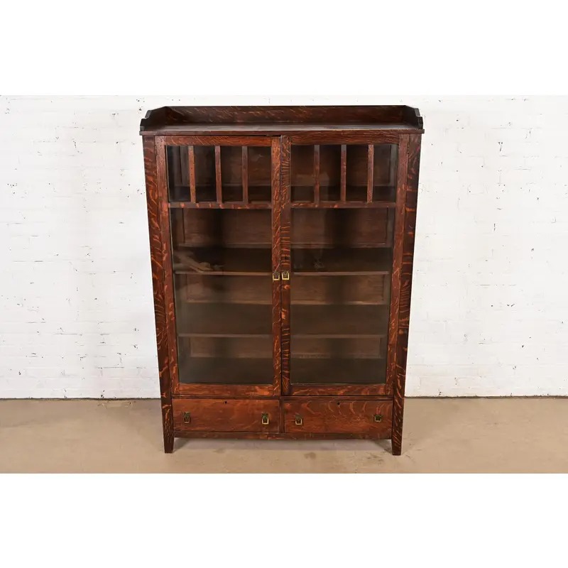 Limbert Style Antique Mission Oak Arts and Crafts Bookcase Cabinet, Circa 1910 - Image 2