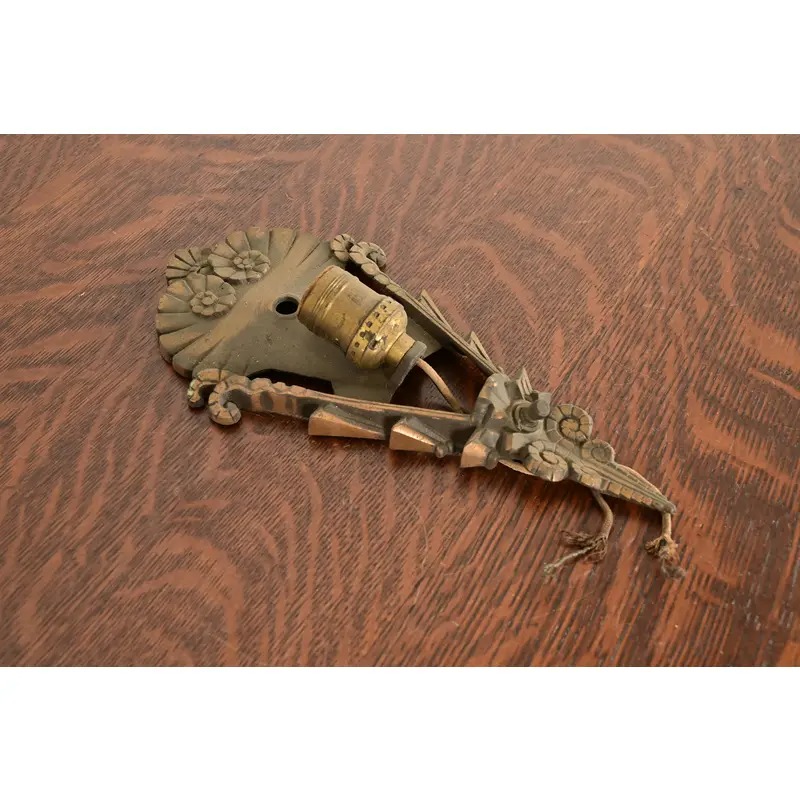 Mid-West Art Deco Bronze Soleure Wall Sconce, 1930s - Image 2
