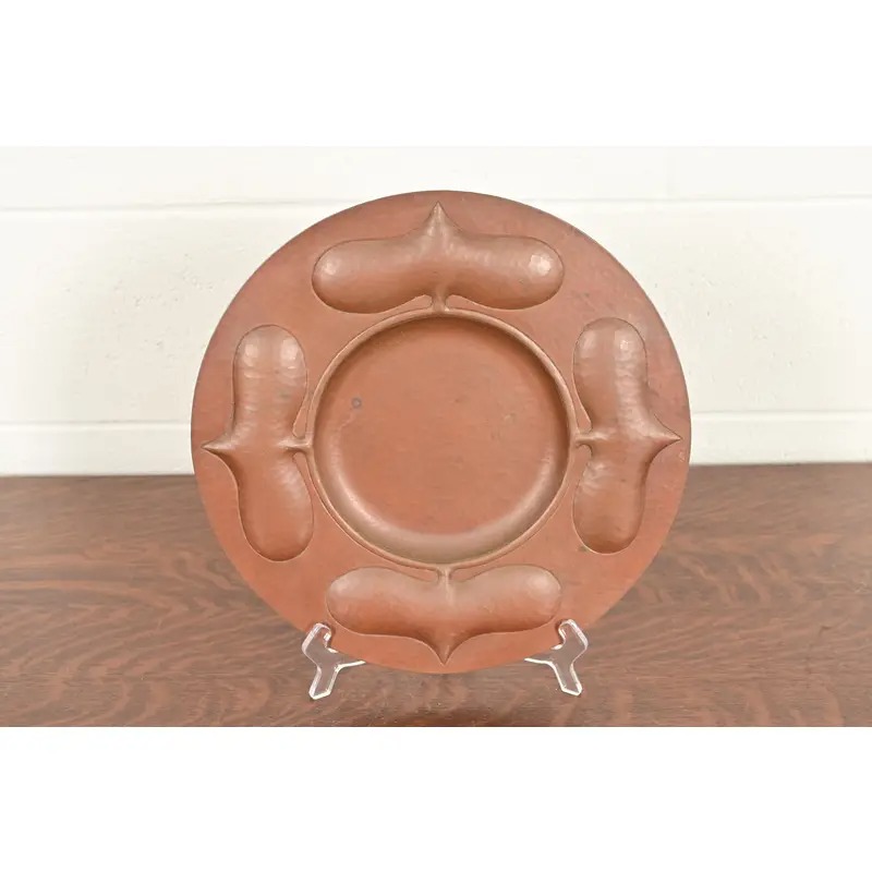 Ramon Ramirez Arts & Crafts Hammered Copper Charger Plate or Tray - Image 2