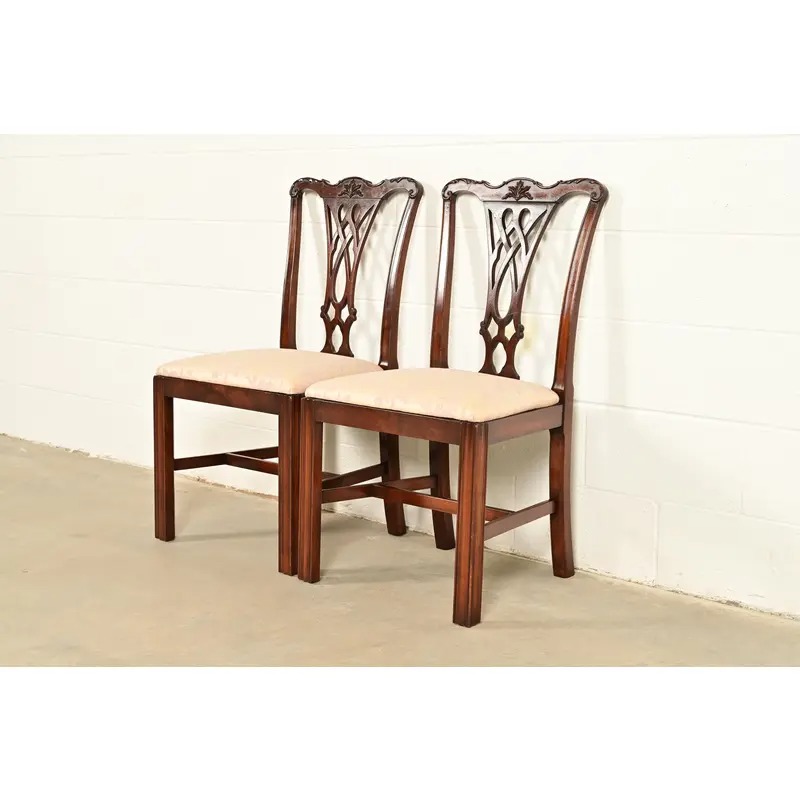 Baker Furniture Style Georgian Carved Mahogany Side Chairs or Dining Chairs, Pair - Image 3