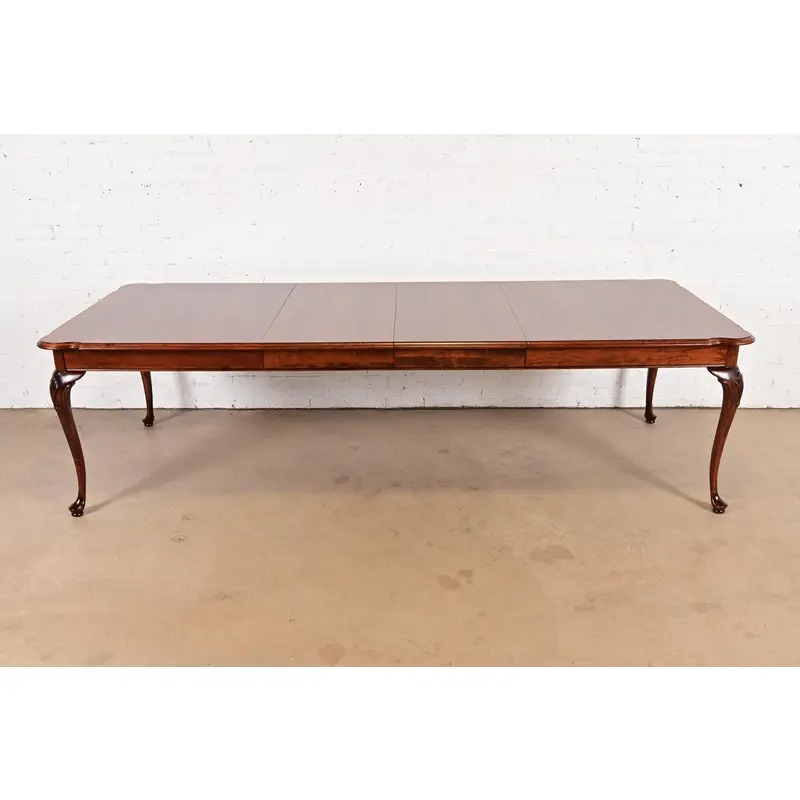 Ethan Allen Queen Anne Solid Cherry Wood Extension Dining Table, Newly Refinished - Image 3