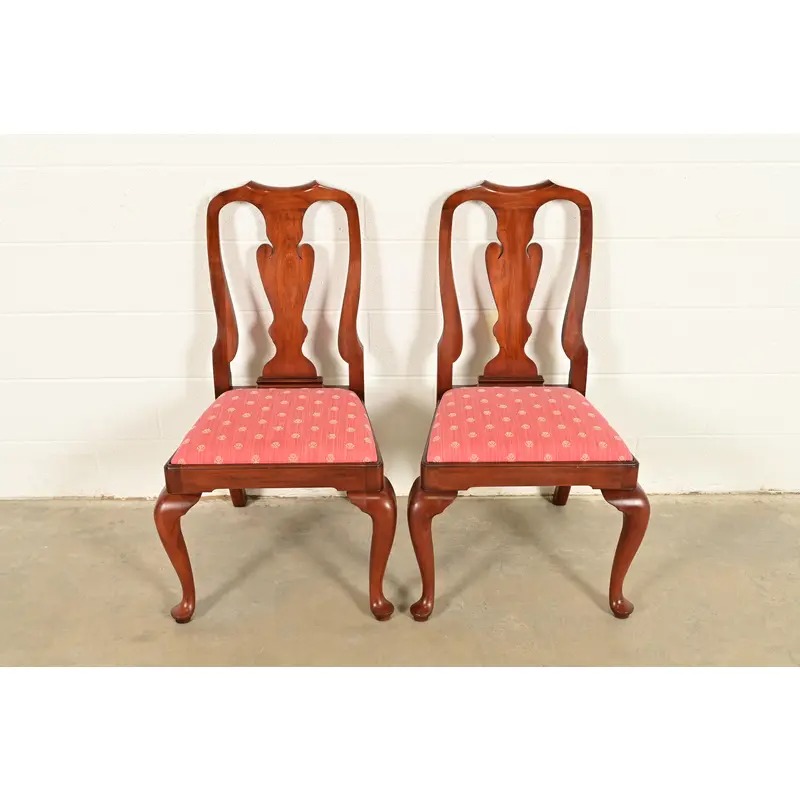 Henkel Harris Queen Anne Solid Cherry Wood Side Chairs or Dining Chairs, Pair - Image 3