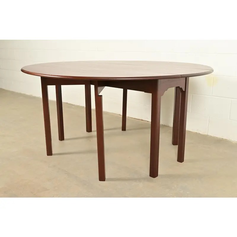 Kittinger Georgian Mahogany Gate Leg Drop Leaf Dining Table or Breakfast Table, Newly Refinished - Image 3