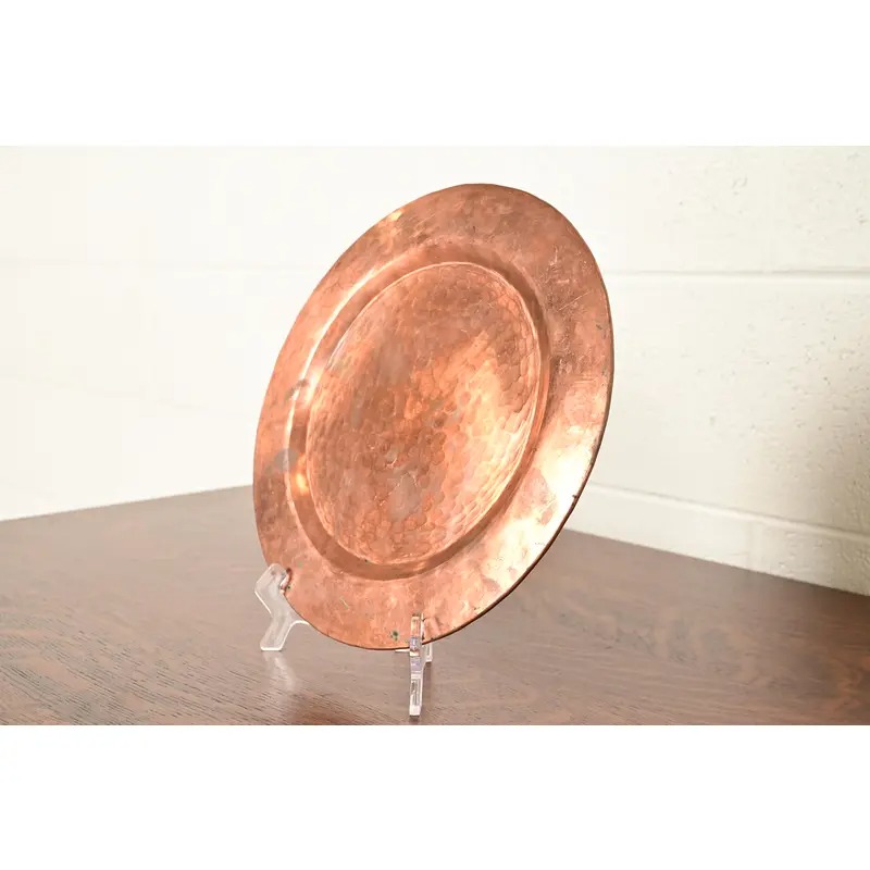 Roycroft Style Arts & Crafts Hammered Copper Charger Plate or Tray - Image 3