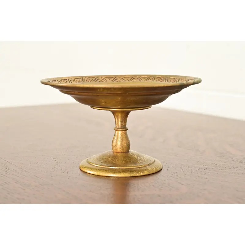 Tiffany Studios New York Bronze Doré Pedestal Bowl or Compote Dish With Bellflower Motif - Image 3