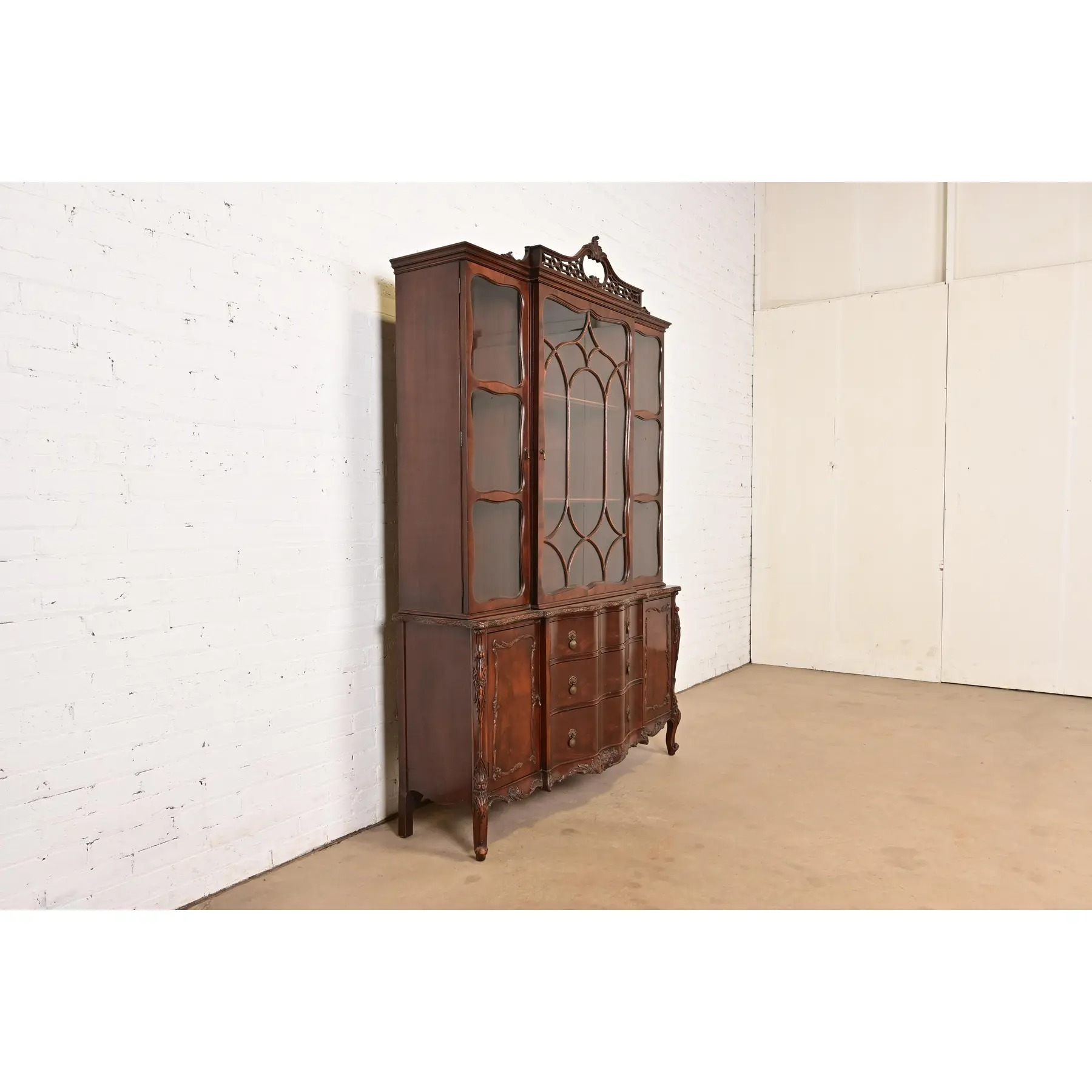 Romweber Antique French Provincial Louis XV Carved Mahogany Breakfront Bookcase Cabinet, Circa 1920s - Image 4