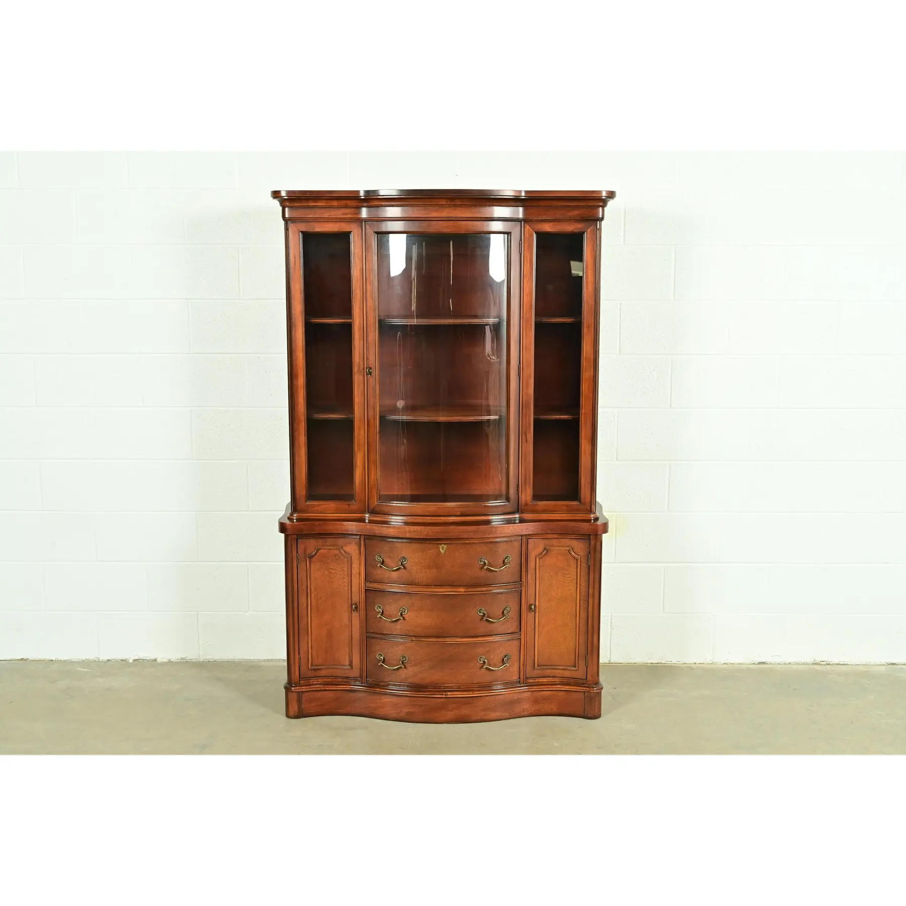 Baker Furniture Style Georgian Carved Mahogany Breakfront Bookcase Cabinet, Circa 1950s - Image 2