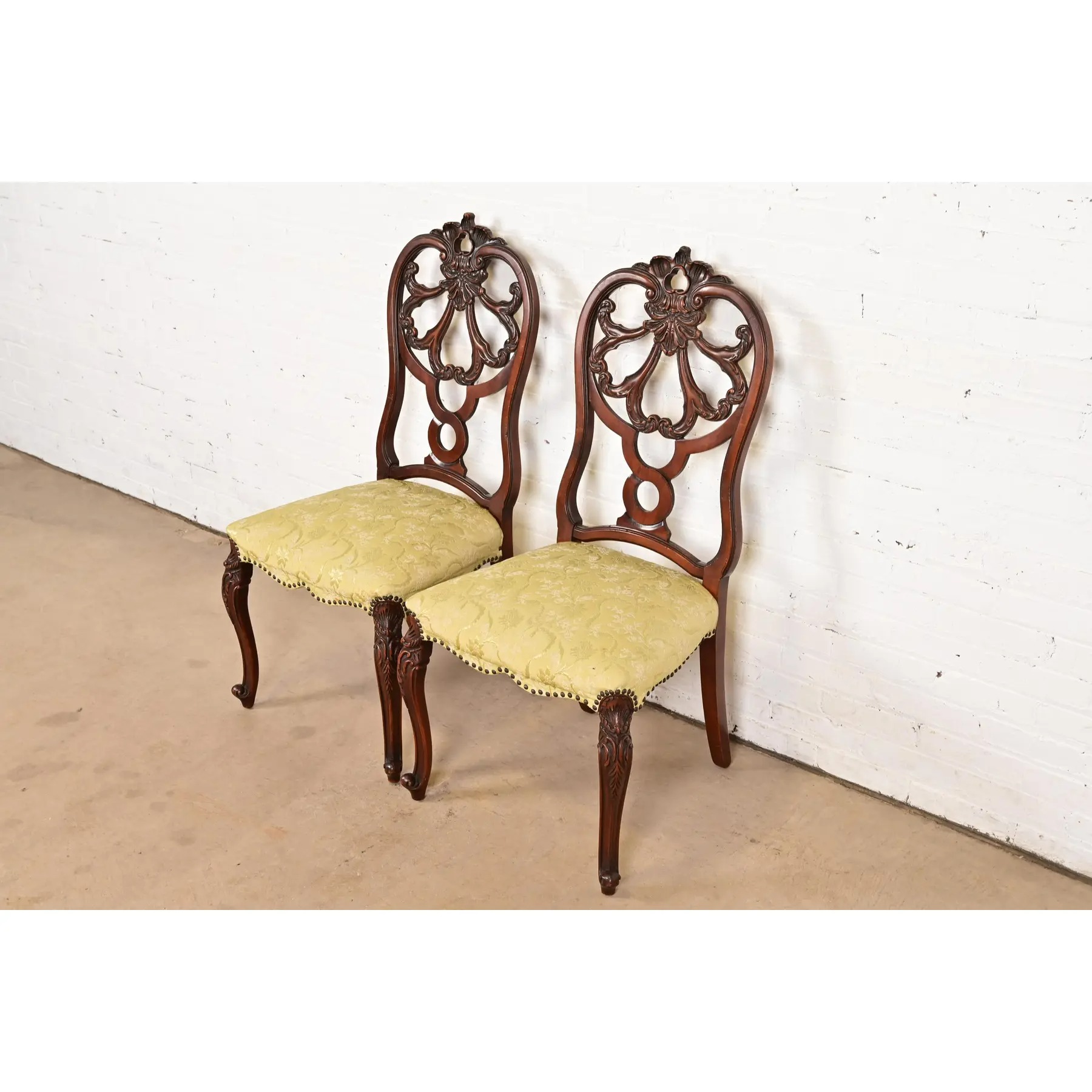 Romweber Antique French Provincial Louis XV Carved Walnut Side Chairs or Dining Chairs, Pair - Image 4