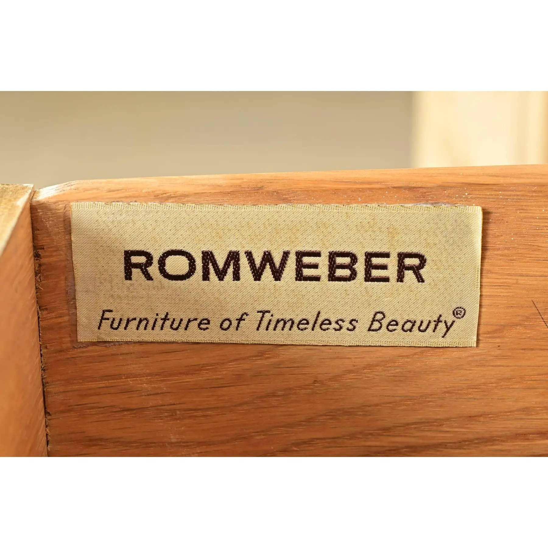 Romweber Hollywood Regency French Rococo Cream Lacquered Parcel Gilt Nine-Drawer Dresser, Circa 1960s - Image 7