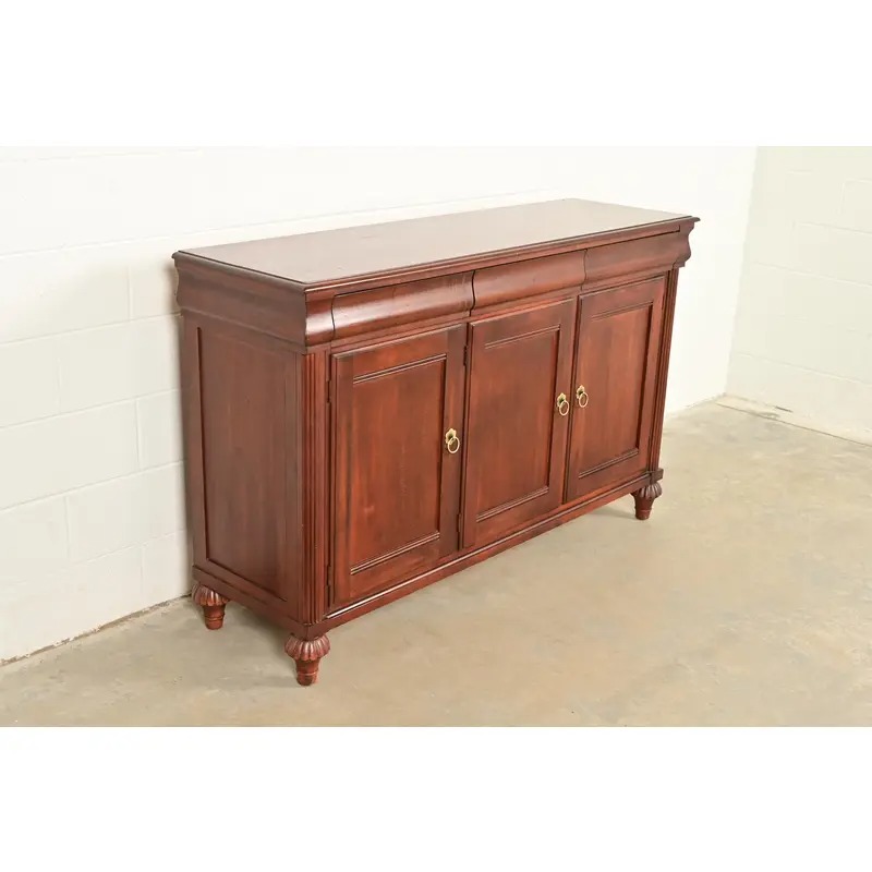 Ethan Allen British Colonial Carved Maple Sideboard Credenza or Bar Cabinet - Image 4