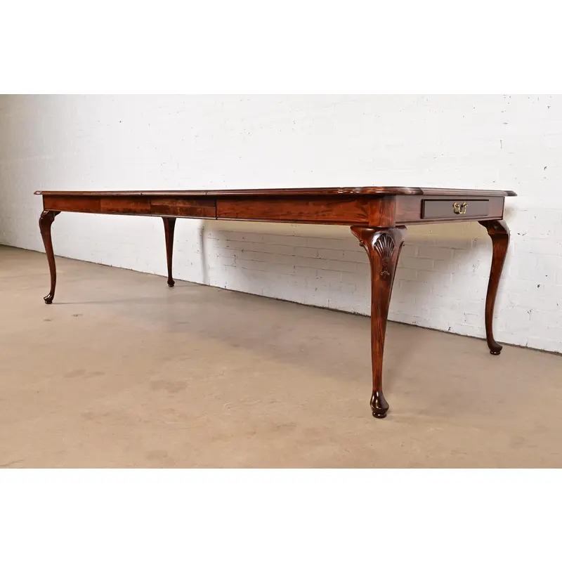 Ethan Allen Queen Anne Solid Cherry Wood Extension Dining Table, Newly Refinished - Image 4