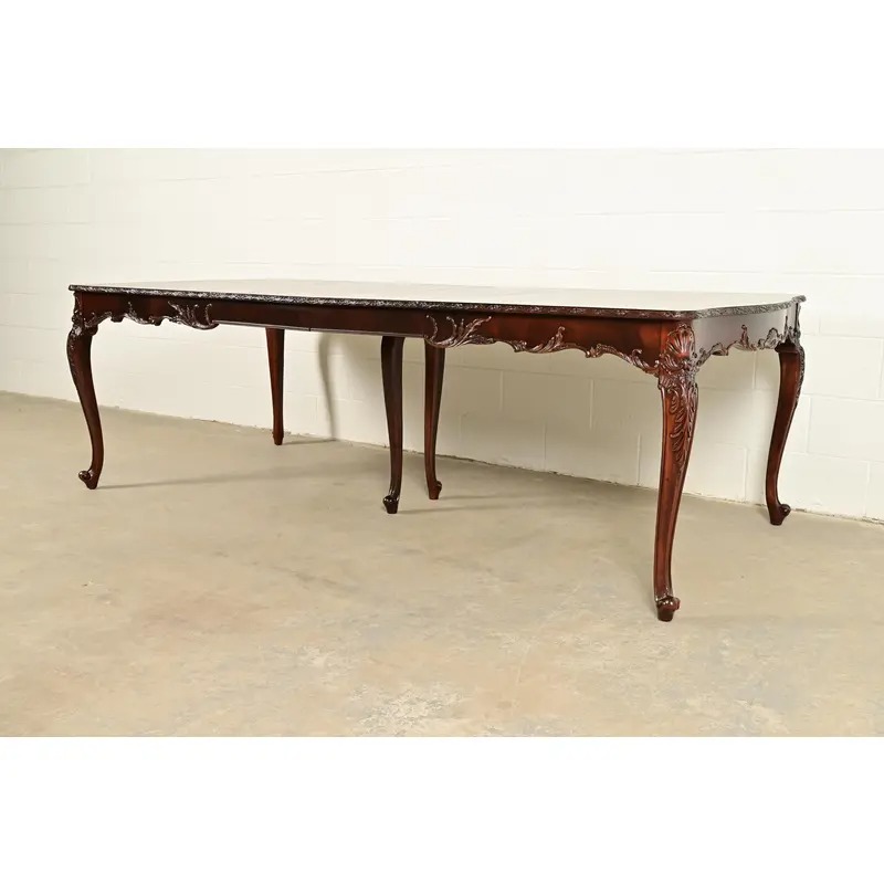 Romweber French Provincial Louis XV Mahogany Extension Dining Table, Newly Refinished - Image 4