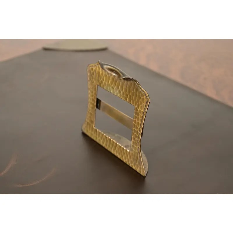 Roycroft Arts & Crafts Brass Finished Hammered Copper Desk Calendar Frame or Picture Frame - Image 4