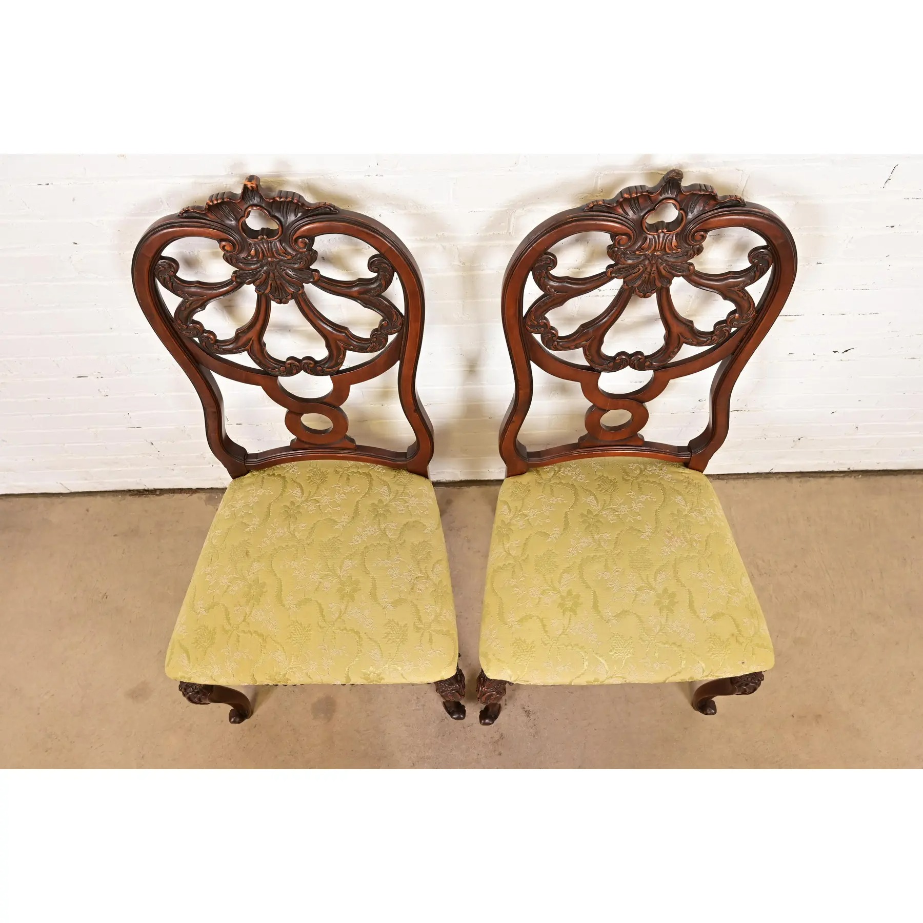 Romweber Antique French Provincial Louis XV Carved Walnut Side Chairs or Dining Chairs, Pair - Image 5