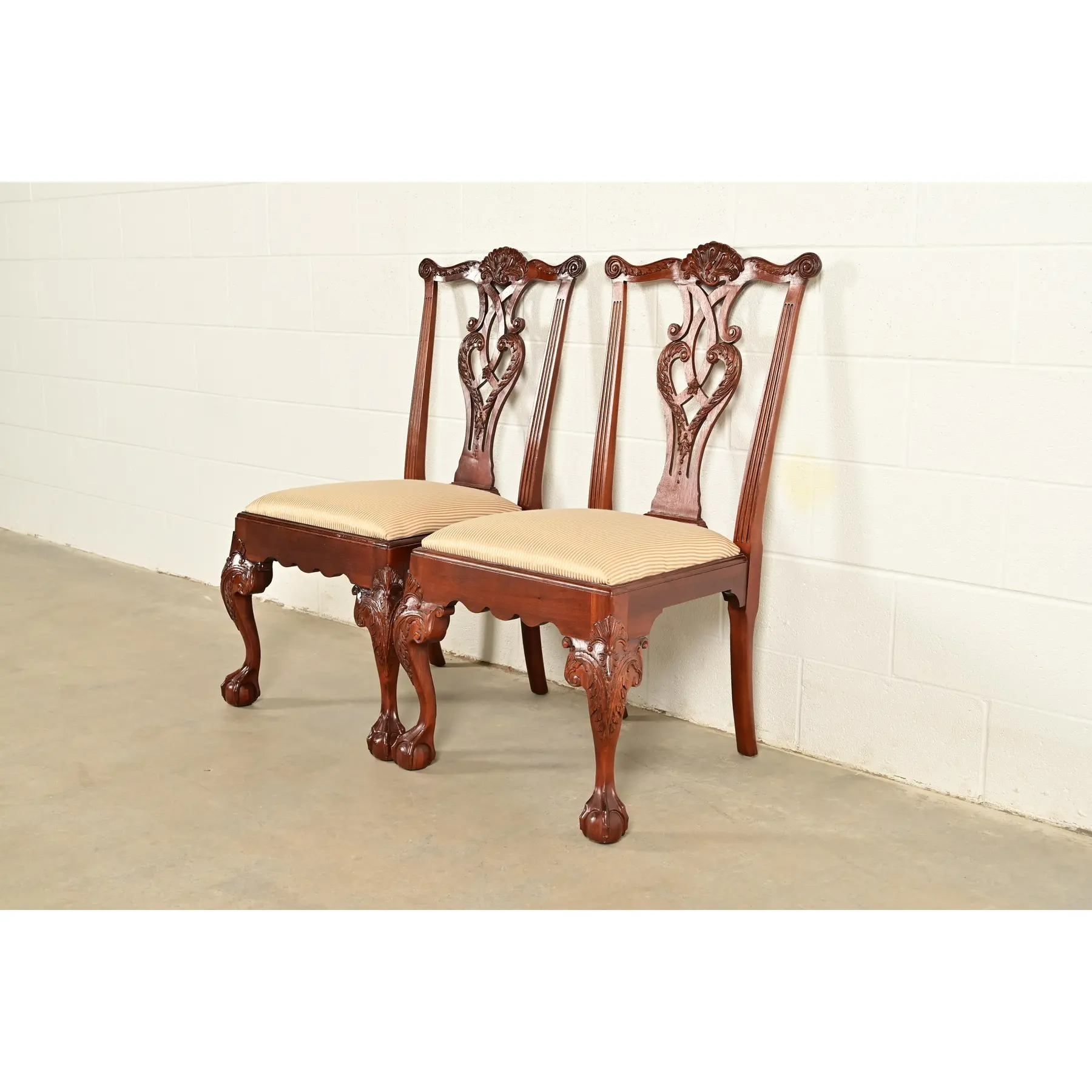 Baker Furniture Chippendale Carved Mahogany Side Chairs or Dining Chairs, Pair - Image 4