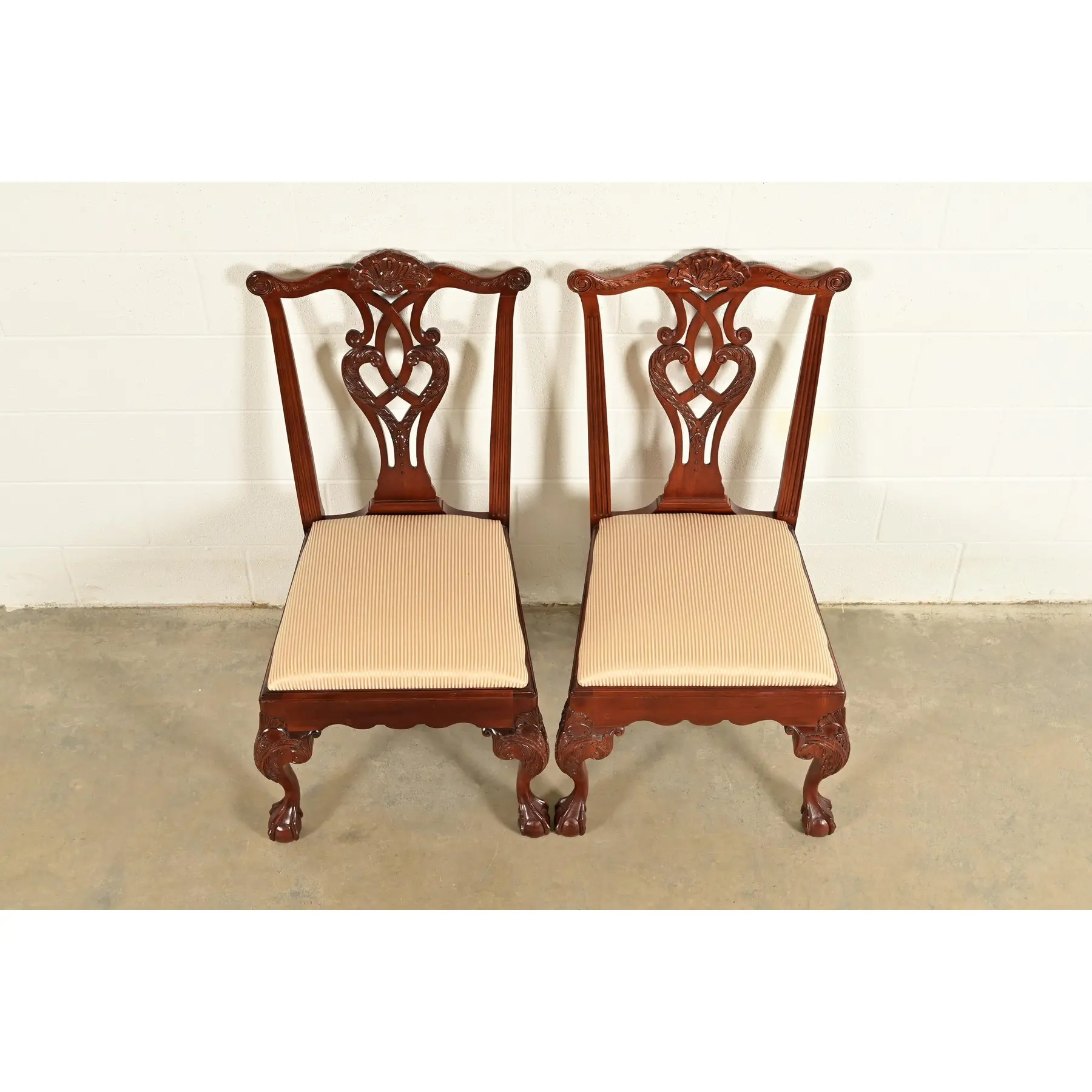 Baker Furniture Chippendale Carved Mahogany Side Chairs or Dining Chairs, Pair - Image 5