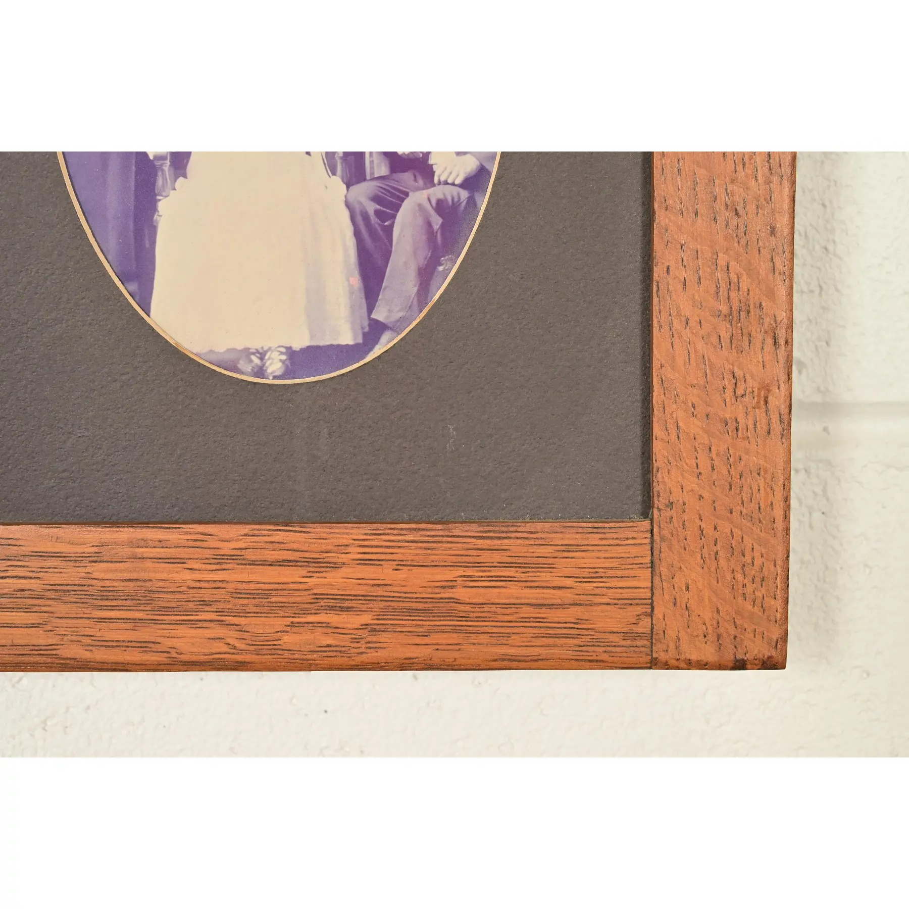 Stickley Style Antique Mission Oak Arts & Crafts Triple Picture Frame, Circa 1910 - Image 7