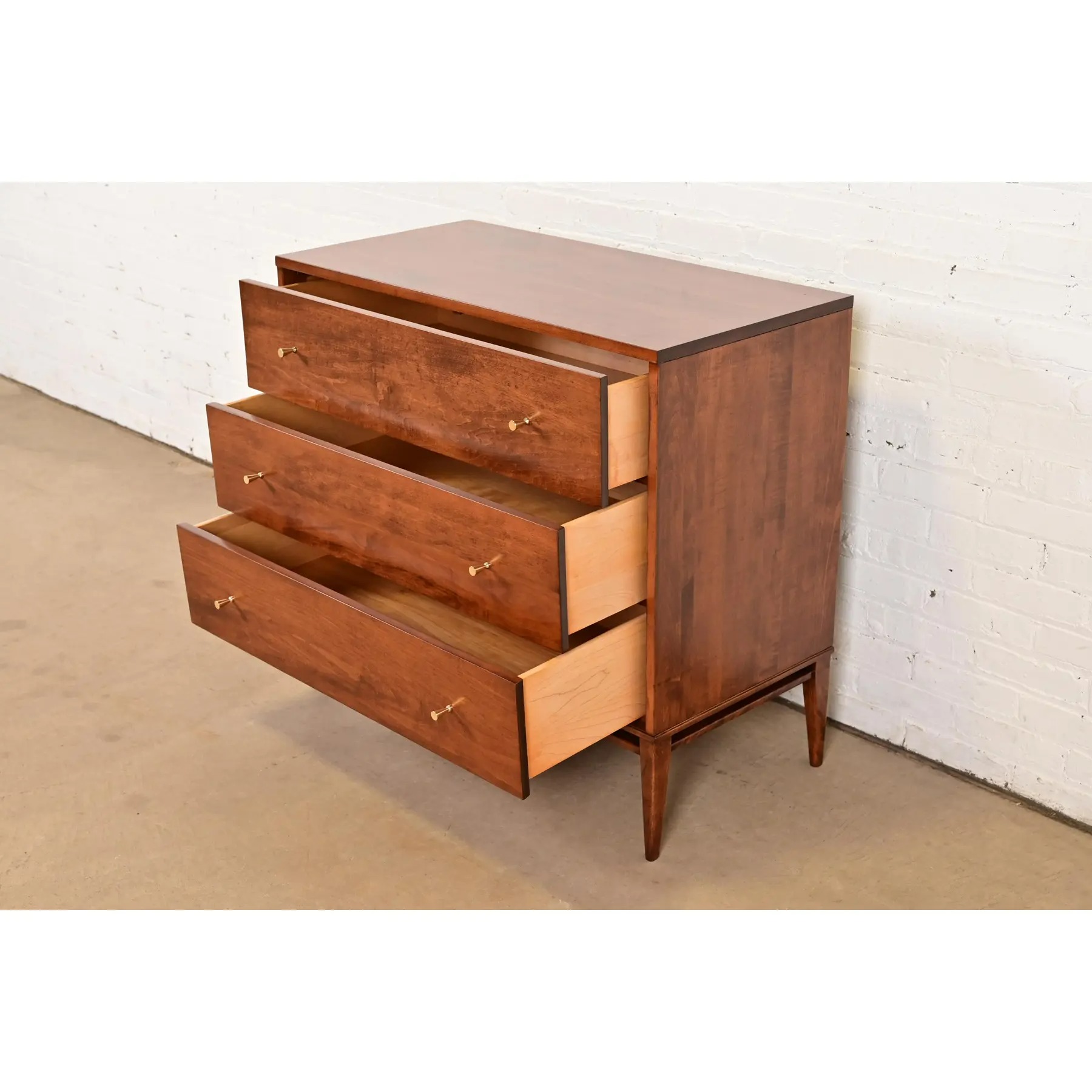 Paul McCobb Planner Group Solid Birch Dresser or Chest of Drawers, Newly Refinished - Image 5