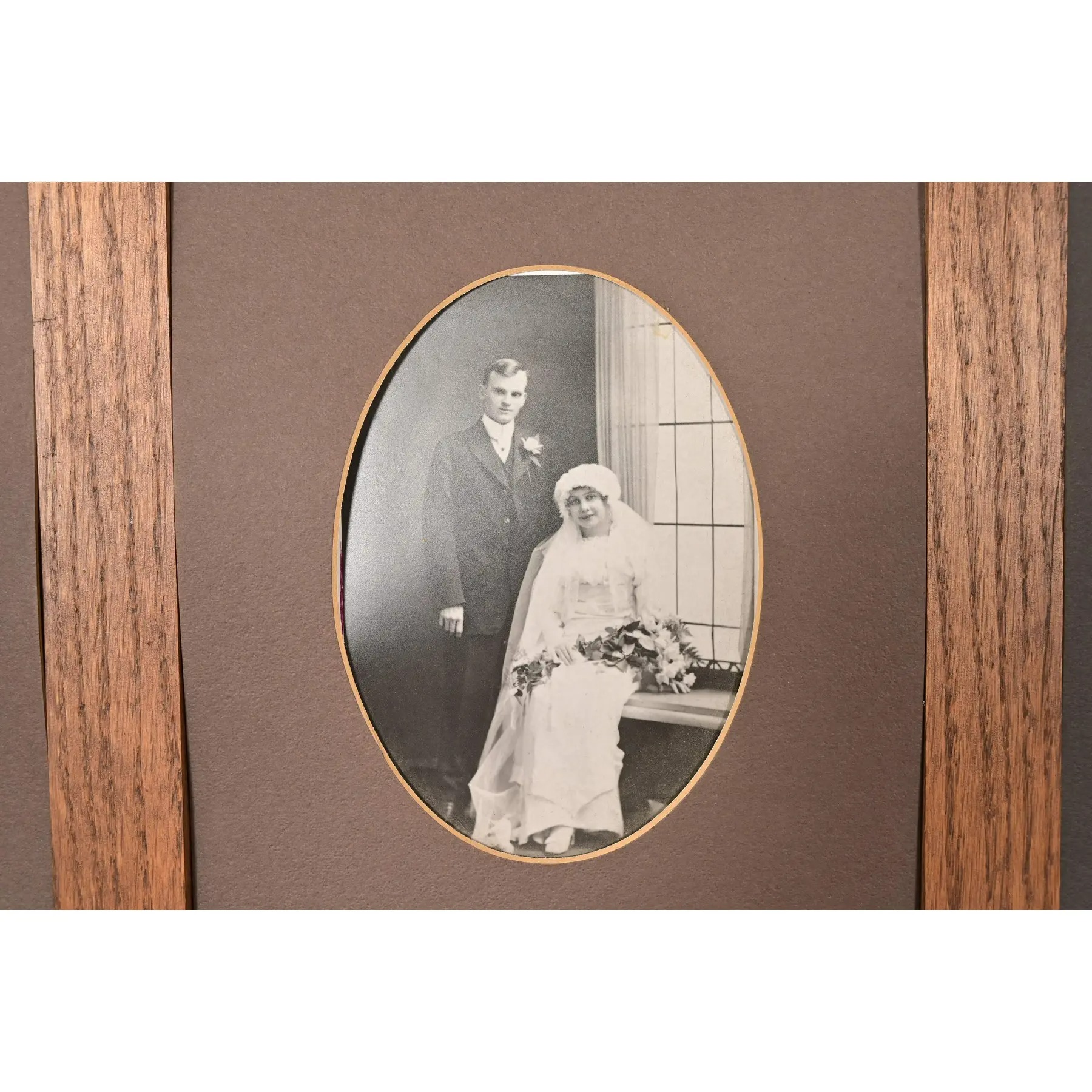 Stickley Style Antique Mission Oak Arts & Crafts Triple Picture Frame, Circa 1910 - Image 9
