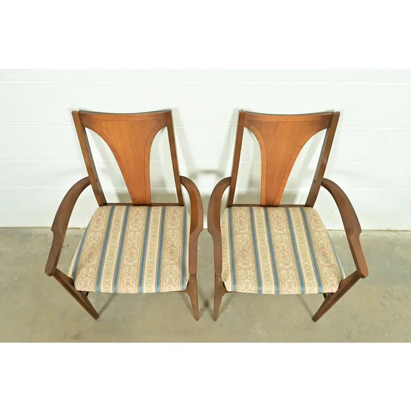 Broyhill Brasilia Mid-Century Modern Sculpted Walnut Armchairs, Pair - Image 5