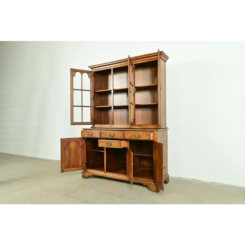 Statton Georgian Carved Cherry Wood Breakfront Bookcase or Dining Cabinet - Image 5