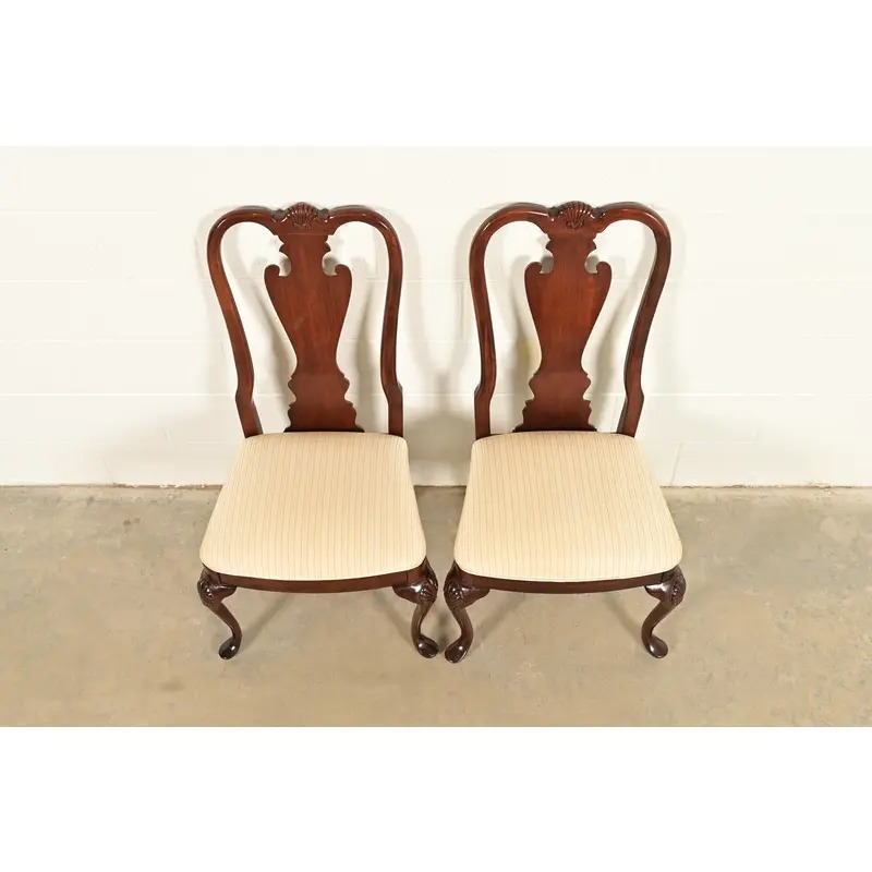 Thomasville Queen Anne Carved Solid Mahogany Side Chairs or Dining Chairs, Pair - Image 5