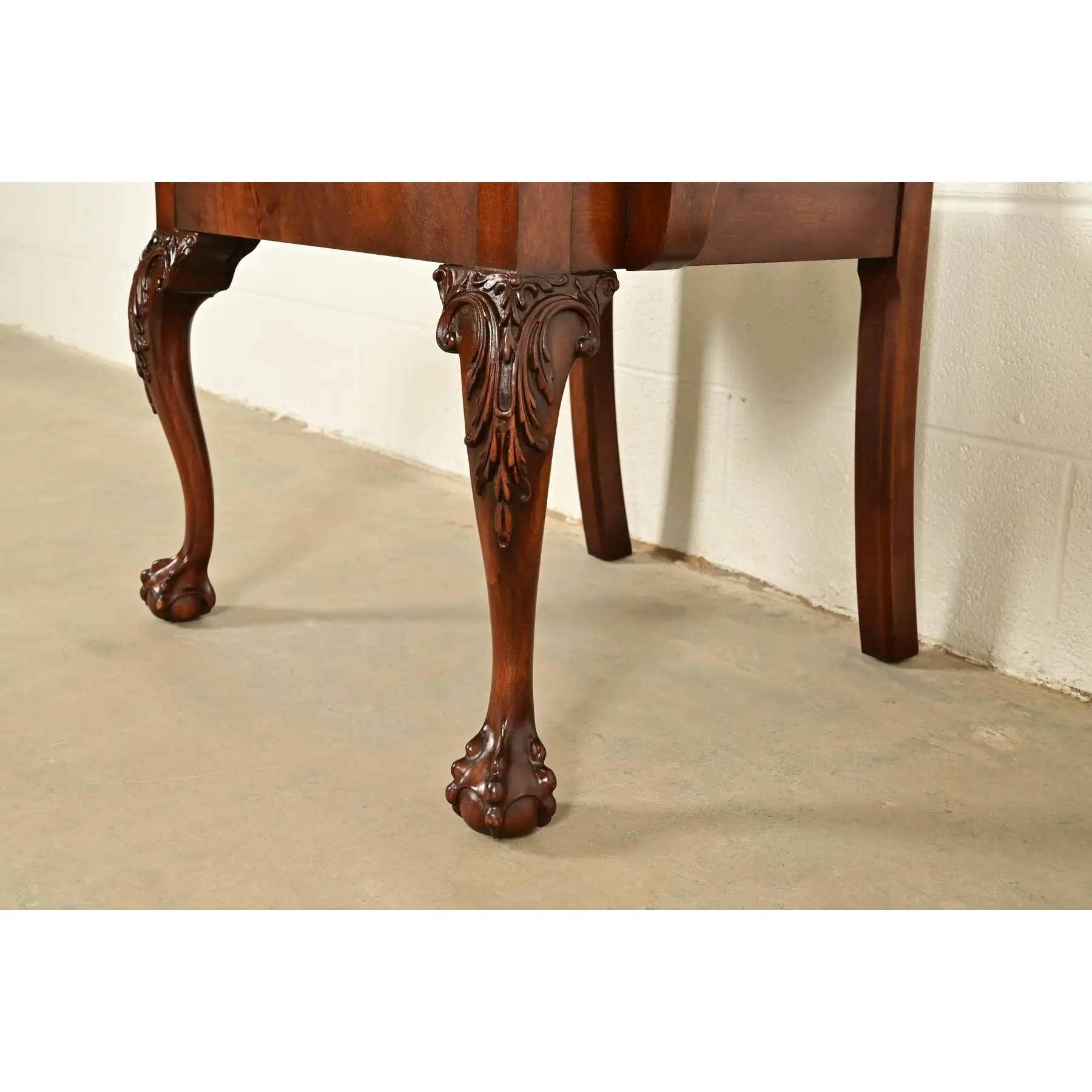 Baker Furniture Style Chippendale Carved Mahogany Armchairs, Pair - Image 11