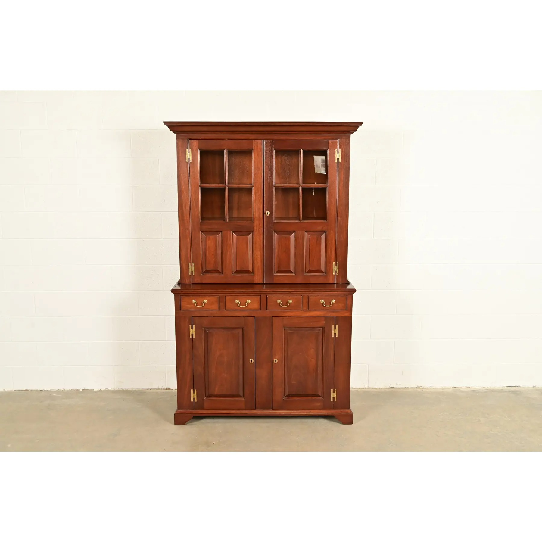Kittinger Georgian Carved Mahogany Breakfront Bookcase Cabinet - Image 2